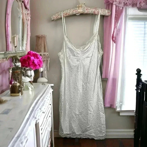 JONATHAN SIMKHAI NIGHT NIGHT Lace Trim Embellishment Nightgown/Slip S - Picture 2 of 11